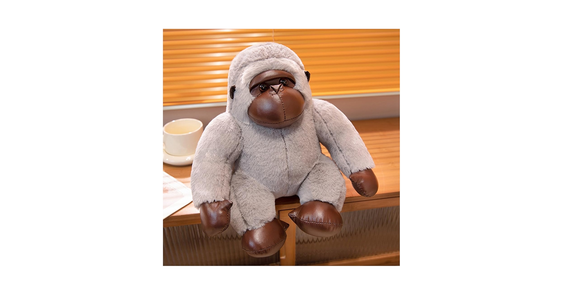 Amazon.co.jp: YABINA TOYS 可愛いゴリラの縫いぐるみ リアル ゴリラ